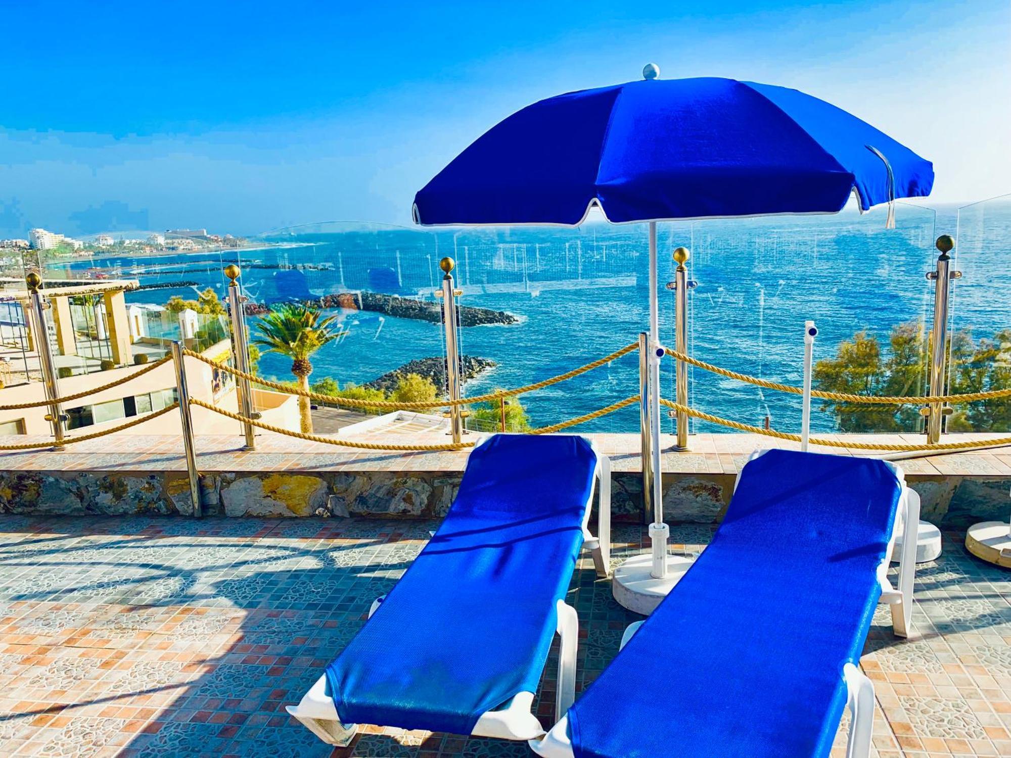 אדחה First Line Seaview Apartment מראה חיצוני תמונה